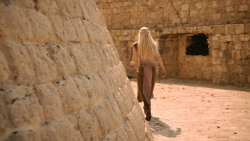 extant_GameOfThrones_2x10-ValarMorghulis_3674