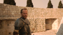 extant_GameOfThrones_2x10-ValarMorghulis_3712