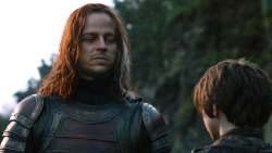 extant_GameOfThrones_2x10-ValarMorghulis_3960