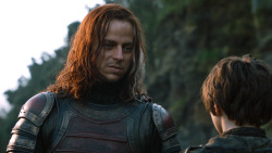 extant_GameOfThrones_2x10-ValarMorghulis_4029
