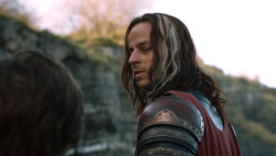 extant_GameOfThrones_2x10-ValarMorghulis_4048