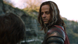 extant_GameOfThrones_2x10-ValarMorghulis_4051