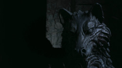 extant_GameOfThrones_2x10-ValarMorghulis_4112