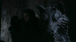 extant_GameOfThrones_2x10-ValarMorghulis_4115