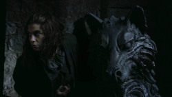 extant_GameOfThrones_2x10-ValarMorghulis_4119