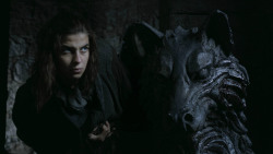 extant_GameOfThrones_2x10-ValarMorghulis_4120