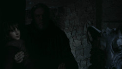 extant_GameOfThrones_2x10-ValarMorghulis_4135