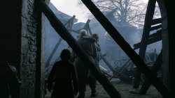 extant_GameOfThrones_2x10-ValarMorghulis_4158