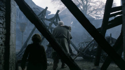extant_GameOfThrones_2x10-ValarMorghulis_4162