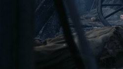 extant_GameOfThrones_2x10-ValarMorghulis_4184