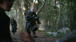 extant_GameOfThrones_2x10-ValarMorghulis_4270