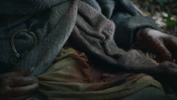 extant_GameOfThrones_2x10-ValarMorghulis_4285