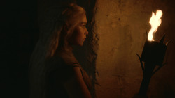 extant_GameOfThrones_2x10-ValarMorghulis_4618