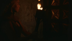 extant_GameOfThrones_2x10-ValarMorghulis_4625