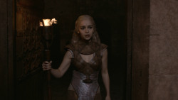 extant_GameOfThrones_2x10-ValarMorghulis_4639