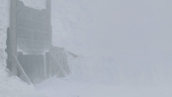 extant_GameOfThrones_2x10-ValarMorghulis_4838