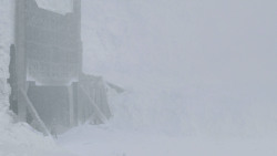 extant_GameOfThrones_2x10-ValarMorghulis_4839