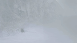 extant_GameOfThrones_2x10-ValarMorghulis_4849