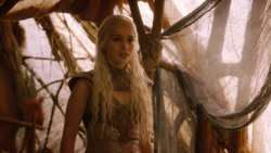 extant_GameOfThrones_2x10-ValarMorghulis_4925