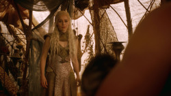 extant_GameOfThrones_2x10-ValarMorghulis_4945
