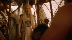extant_GameOfThrones_2x10-ValarMorghulis_4946