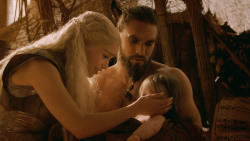 extant_GameOfThrones_2x10-ValarMorghulis_5021