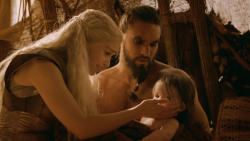 extant_GameOfThrones_2x10-ValarMorghulis_5022