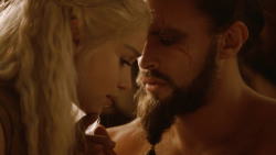 extant_GameOfThrones_2x10-ValarMorghulis_5095