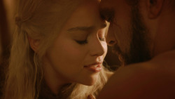 extant_GameOfThrones_2x10-ValarMorghulis_5127