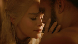 extant_GameOfThrones_2x10-ValarMorghulis_5156