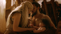 extant_GameOfThrones_2x10-ValarMorghulis_5172