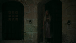 extant_GameOfThrones_2x10-ValarMorghulis_5194