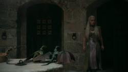 extant_GameOfThrones_2x10-ValarMorghulis_5202