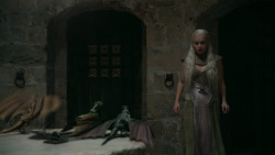 extant_GameOfThrones_2x10-ValarMorghulis_5205