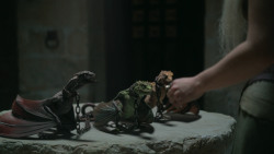 extant_GameOfThrones_2x10-ValarMorghulis_5211