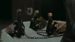 extant_GameOfThrones_2x10-ValarMorghulis_5358