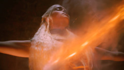 extant_GameOfThrones_2x10-ValarMorghulis_5394