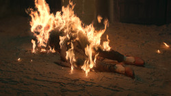 extant_GameOfThrones_2x10-ValarMorghulis_5406