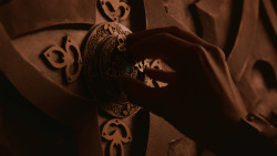 extant_GameOfThrones_2x10-ValarMorghulis_5915