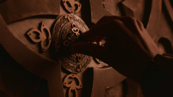 extant_GameOfThrones_2x10-ValarMorghulis_5918