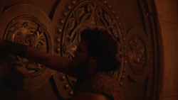 extant_GameOfThrones_2x10-ValarMorghulis_5928