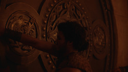 extant_GameOfThrones_2x10-ValarMorghulis_5929