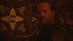 extant_GameOfThrones_2x10-ValarMorghulis_6036