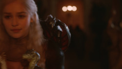 extant_GameOfThrones_2x10-ValarMorghulis_6130