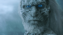 extant_GameOfThrones_2x10-ValarMorghulis_6475