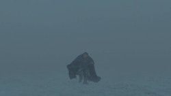extant_GameOfThrones_3x01-ValarDohaeris_0063