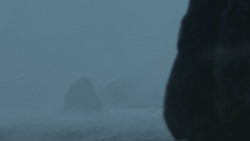 extant_GameOfThrones_3x01-ValarDohaeris_0090