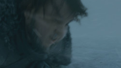 extant_GameOfThrones_3x01-ValarDohaeris_0173