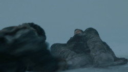 extant_GameOfThrones_3x01-ValarDohaeris_0185