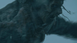 extant_GameOfThrones_3x01-ValarDohaeris_0196